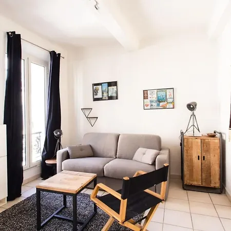 Vagliano Furnished Flat * カンヌ